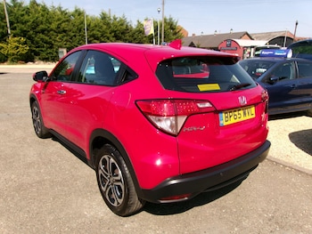 Used Honda HR-V 2016 for sale - 79496167: Photo