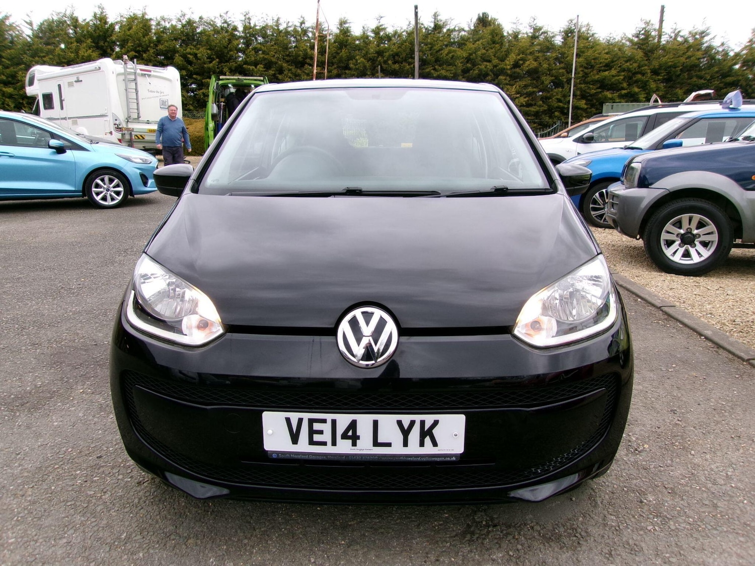 Used Volkswagen up! 2014 for sale - 78101342: Photo 2