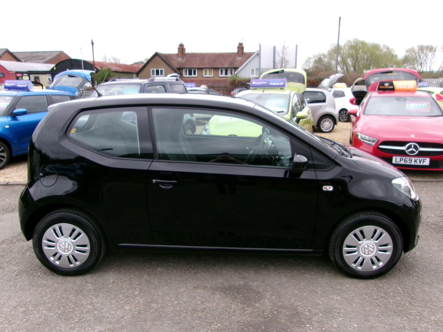 Used Volkswagen up! 2014 for sale - 78101342: Photo 6