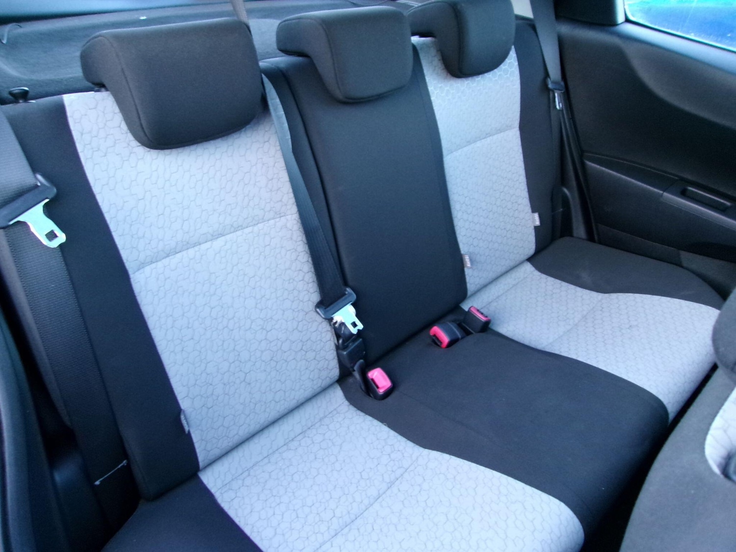 Used Toyota Yaris 2012 for sale - 77882223: Photo 18