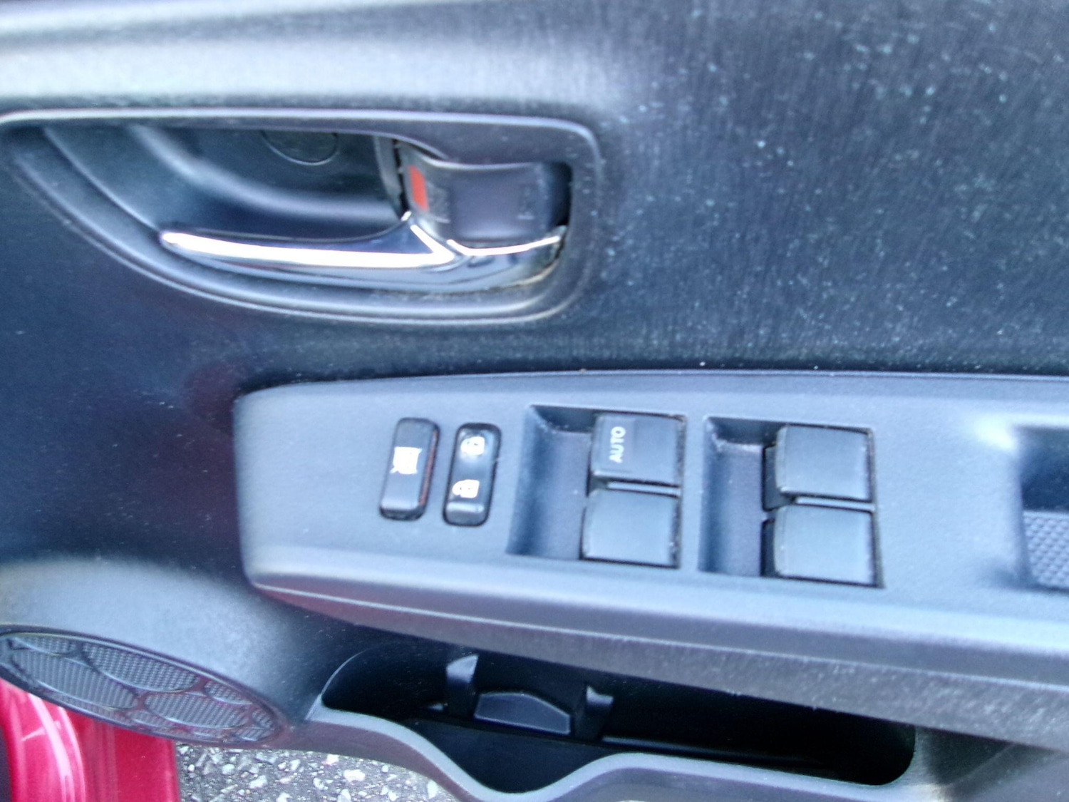 Used Toyota Yaris 2012 for sale - 77882223: Photo 19