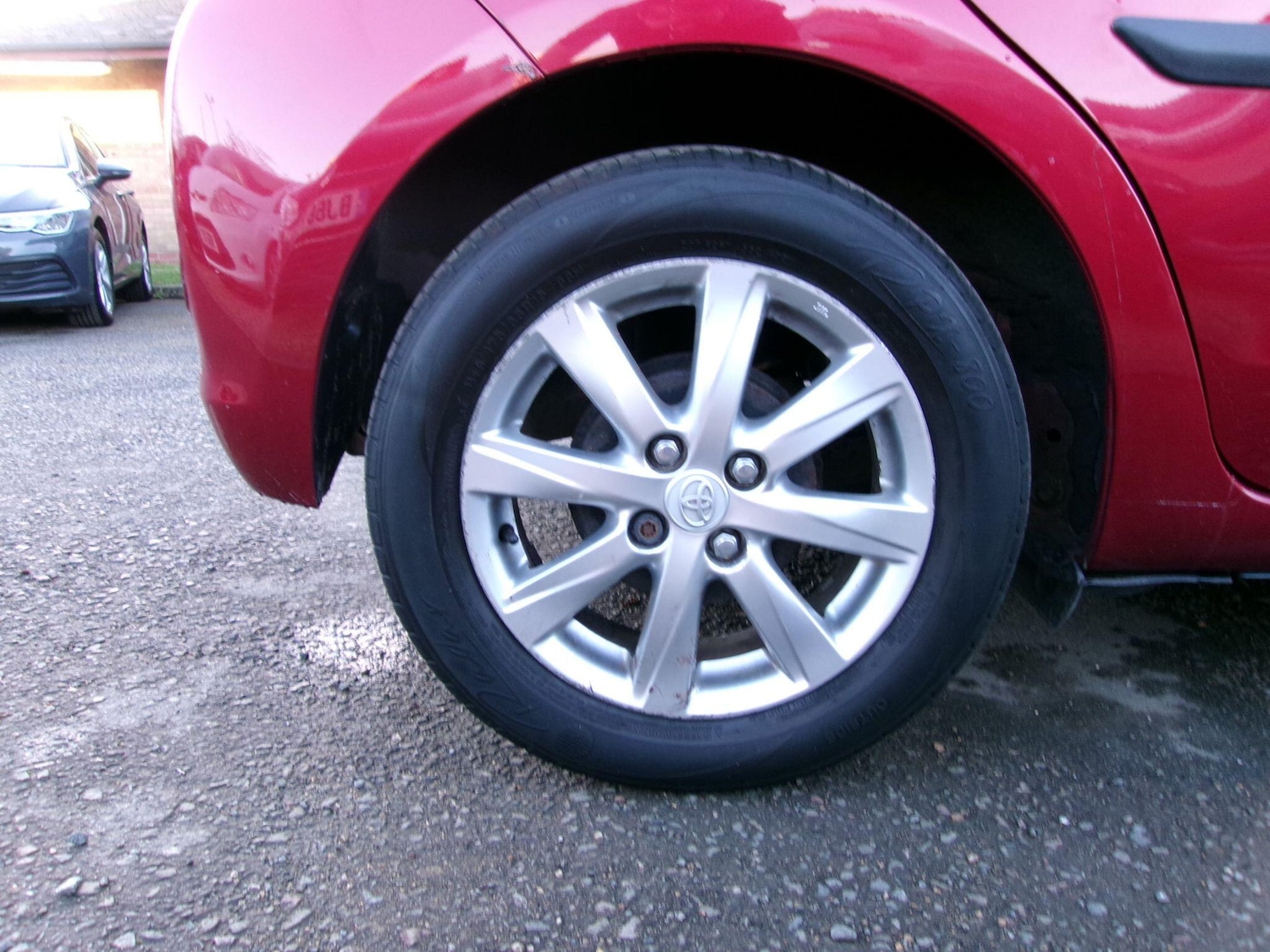 Used Toyota Yaris 2012 for sale - 77882223: Photo 33