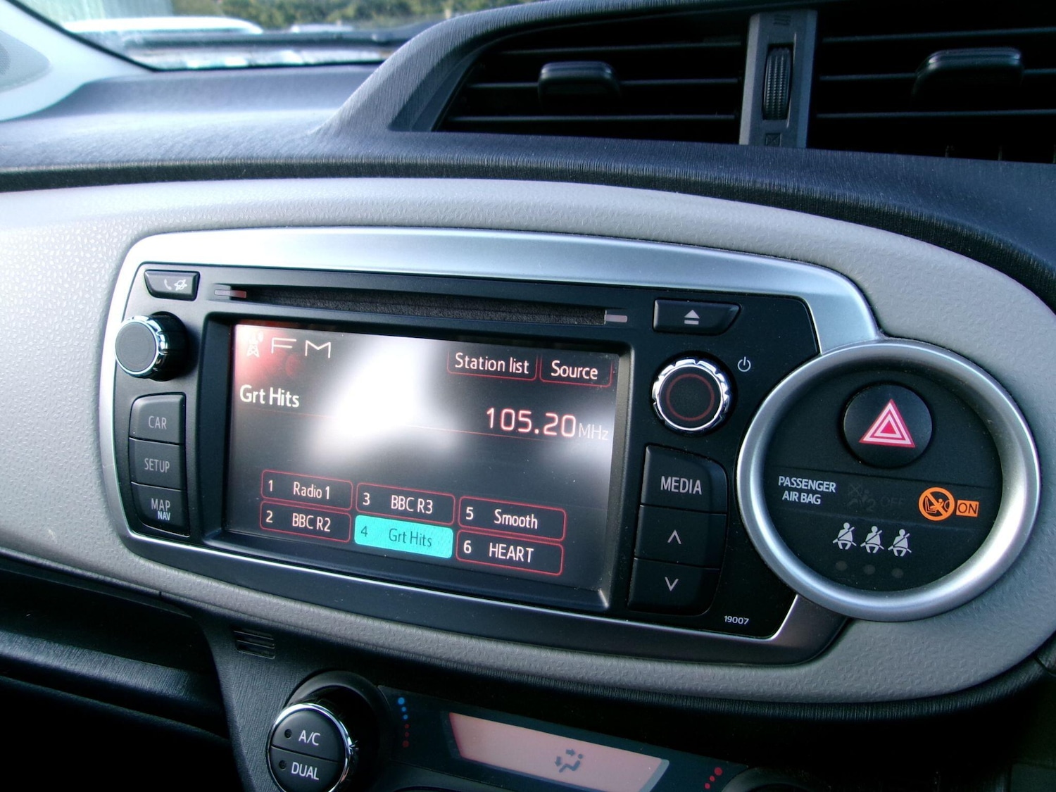 Used Toyota Yaris 2012 for sale - 77882223: Photo 35