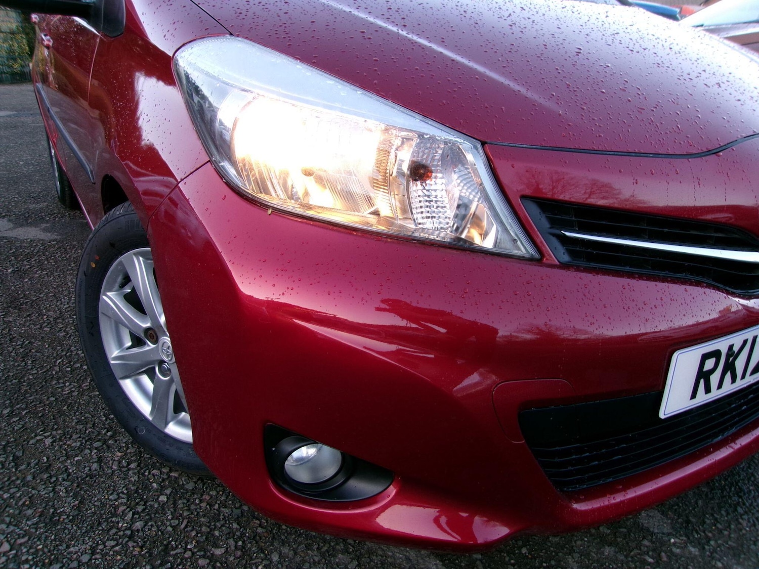 Used Toyota Yaris 2012 for sale - 77882223: Photo 53