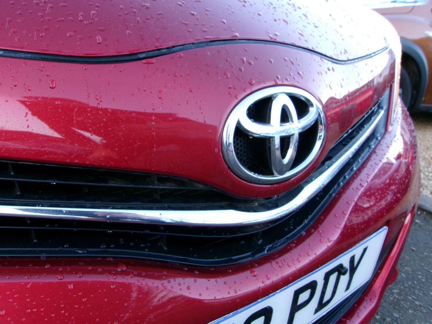 Used Toyota Yaris 2012 for sale - 77882223: Photo 54