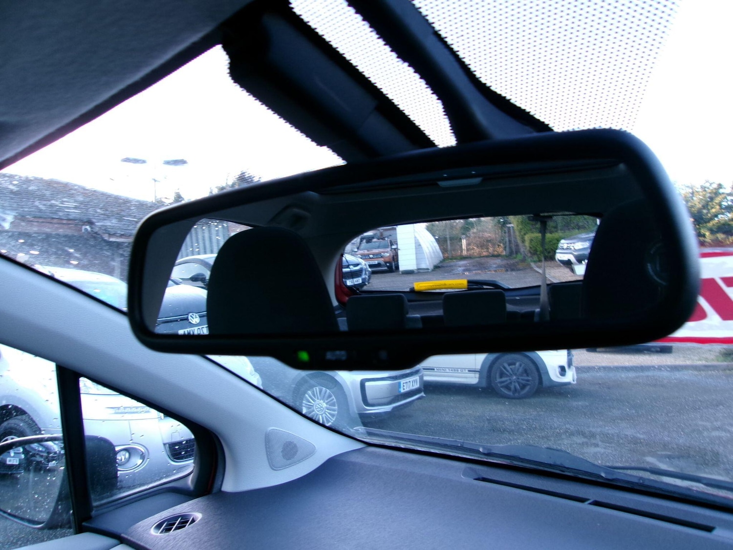 Used Toyota Yaris 2012 for sale - 77882223: Photo 60