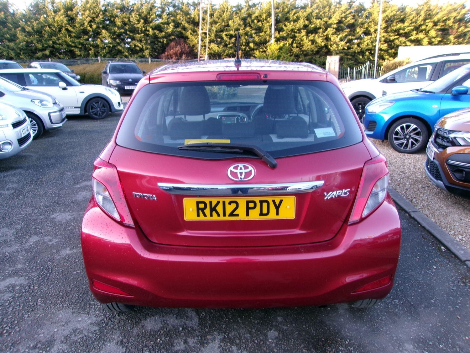 Used Toyota Yaris 2012 for sale - 77882223: Photo 8