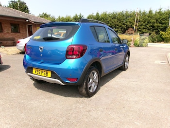 Used Dacia Sandero Stepway 2018 for sale - 79255818: Photo