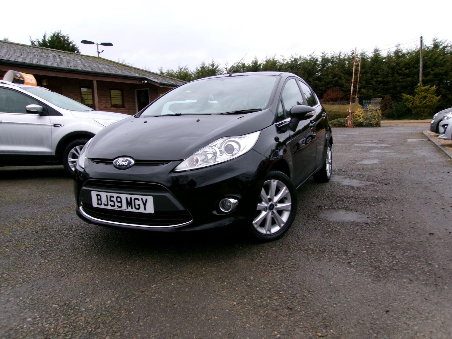 Used Ford Fiesta for sale - 77190854: Photo 3
