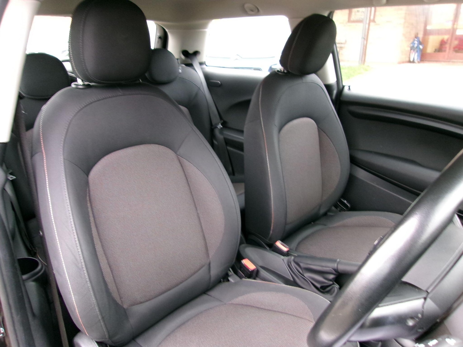 Used MINI Hatch 2018 for sale - 77737152: Photo 13