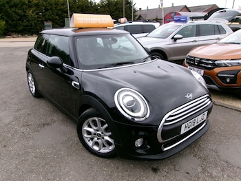 MINI Hatch feature image