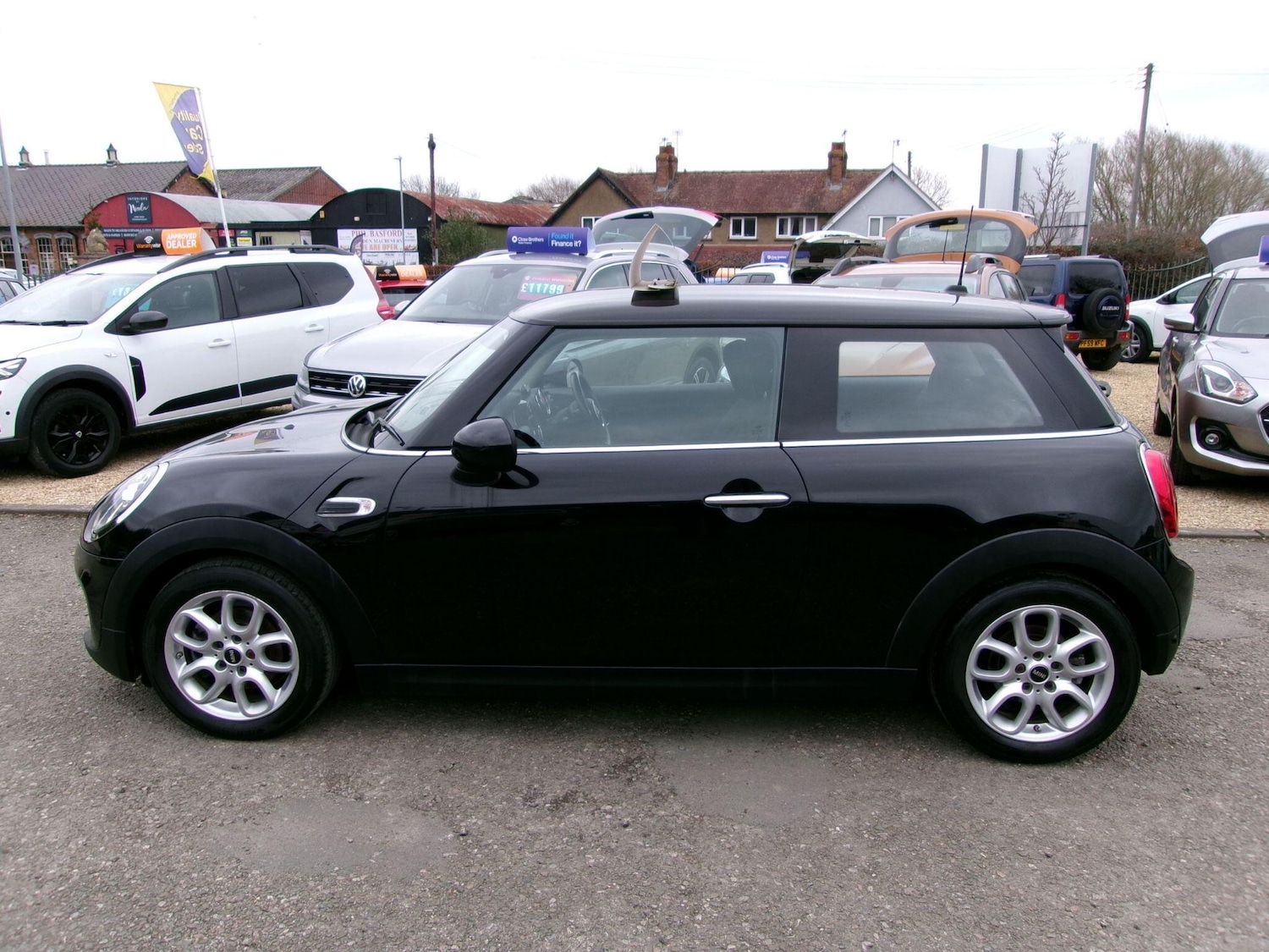 Used MINI Hatch 2018 for sale - 77737152: Photo 6