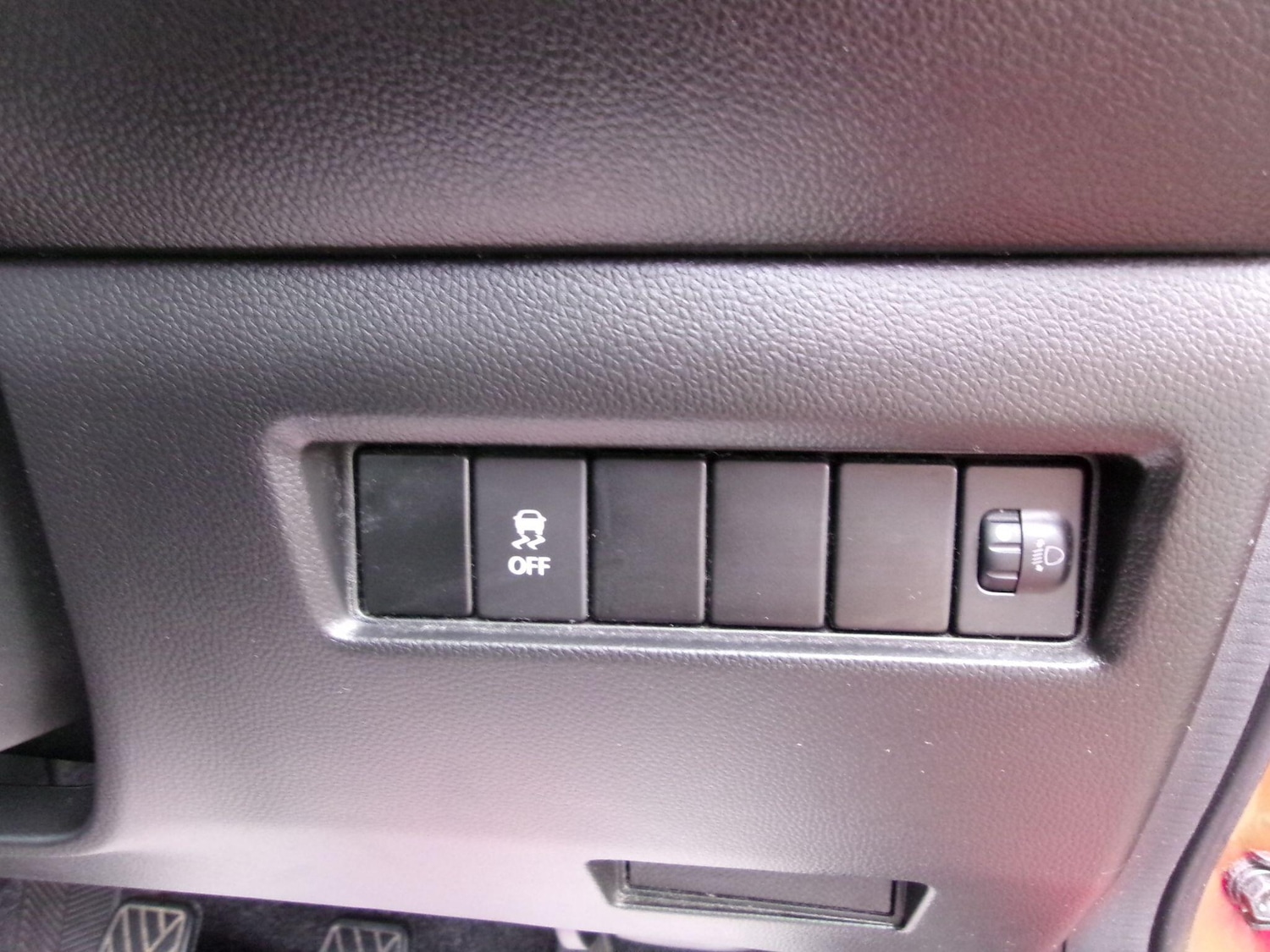 Used Suzuki Swift 2020 for sale - 76423896: Photo 16