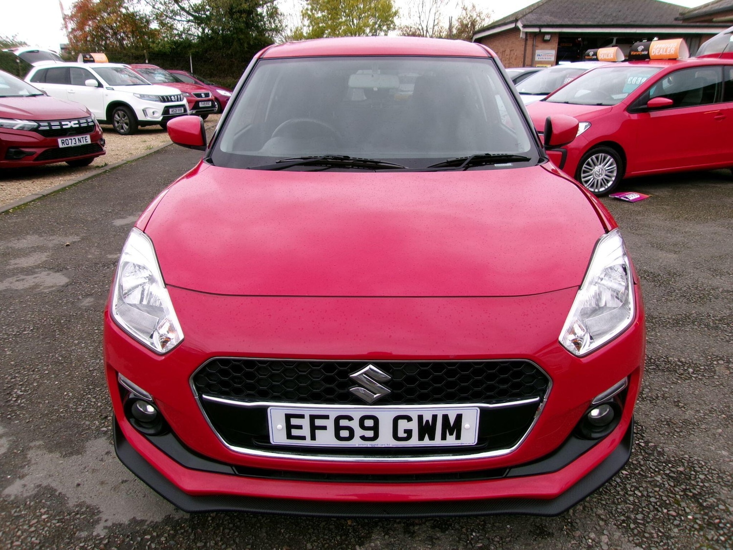 Used Suzuki Swift 2020 for sale - 76423896: Photo 2