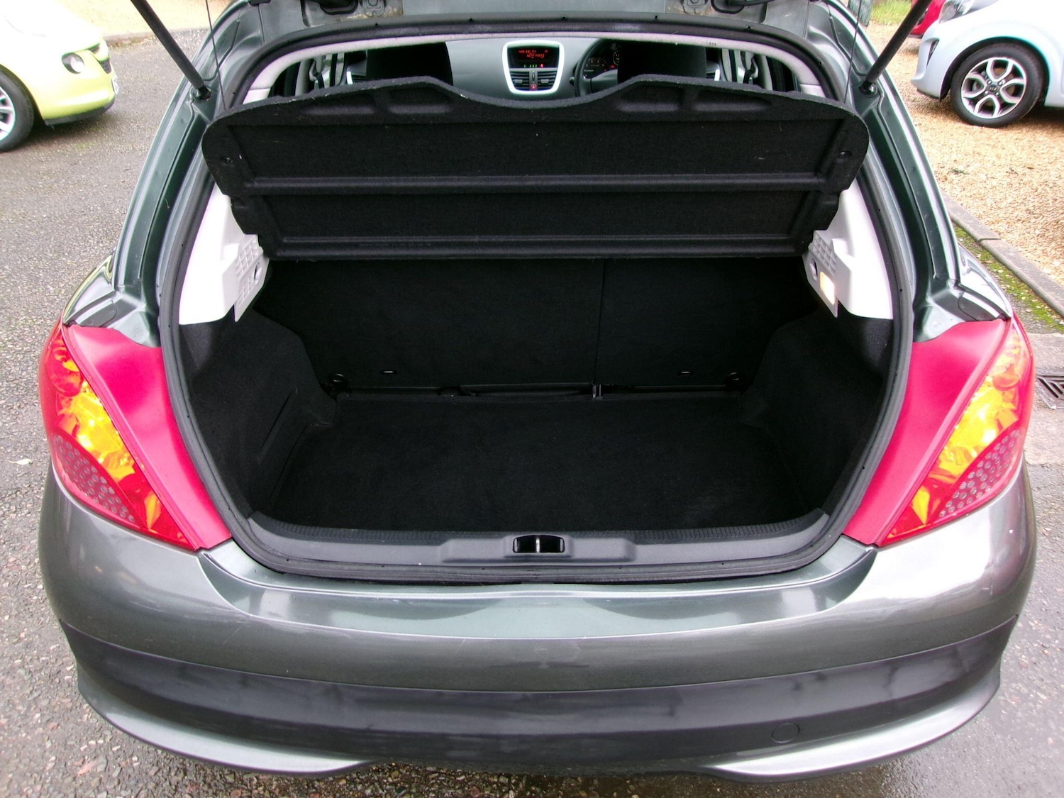 Used Peugeot 207 2006 for sale - 76561112: Photo 30