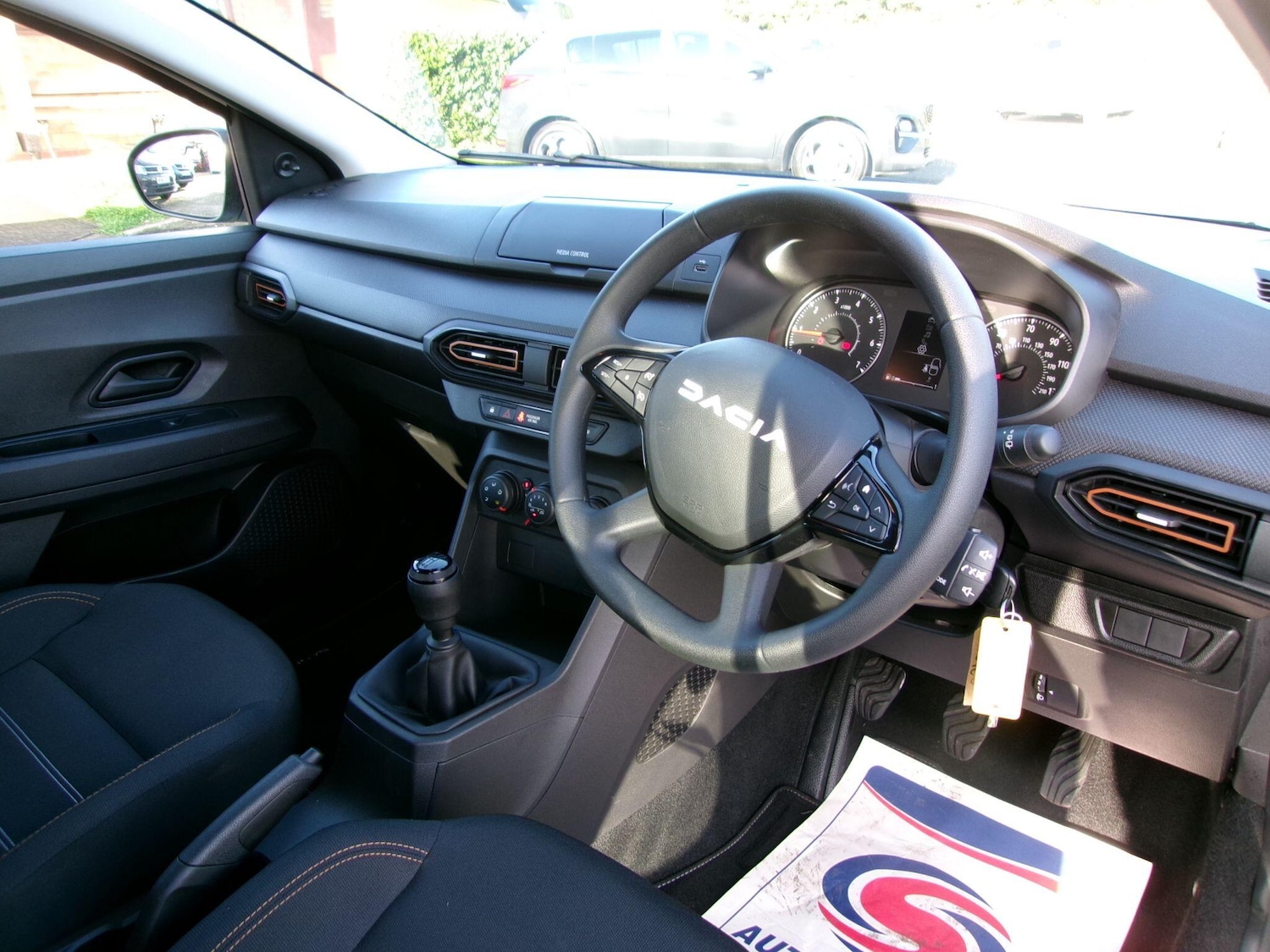 Used Dacia Sandero Stepway 2023 for sale - 76742324: Photo 10