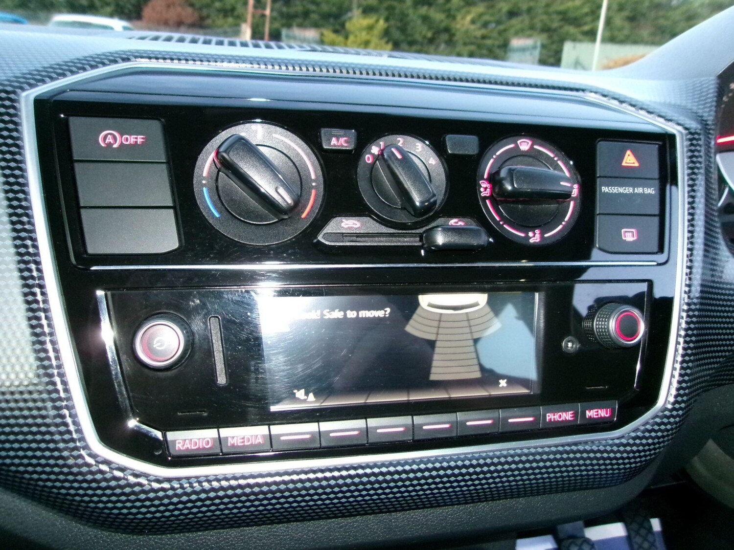 Used Volkswagen up! 2019 for sale - 76765265: Photo 25