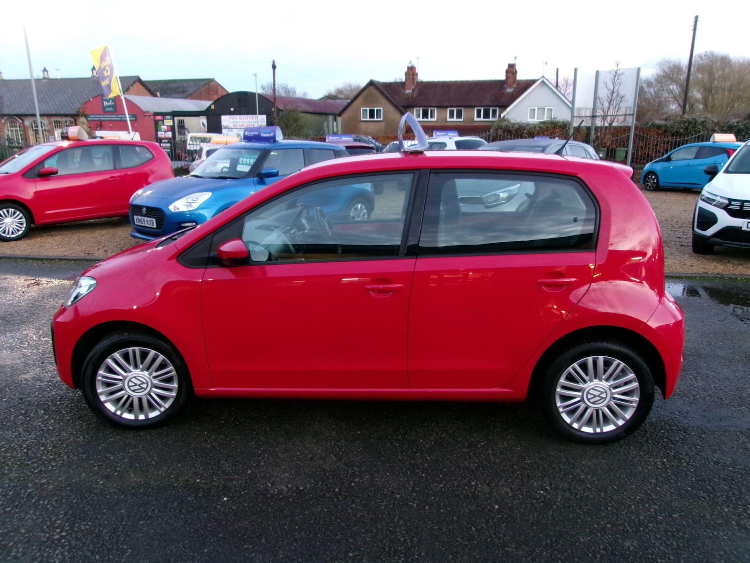 Used Volkswagen up! 2019 for sale - 76765265: Photo 5