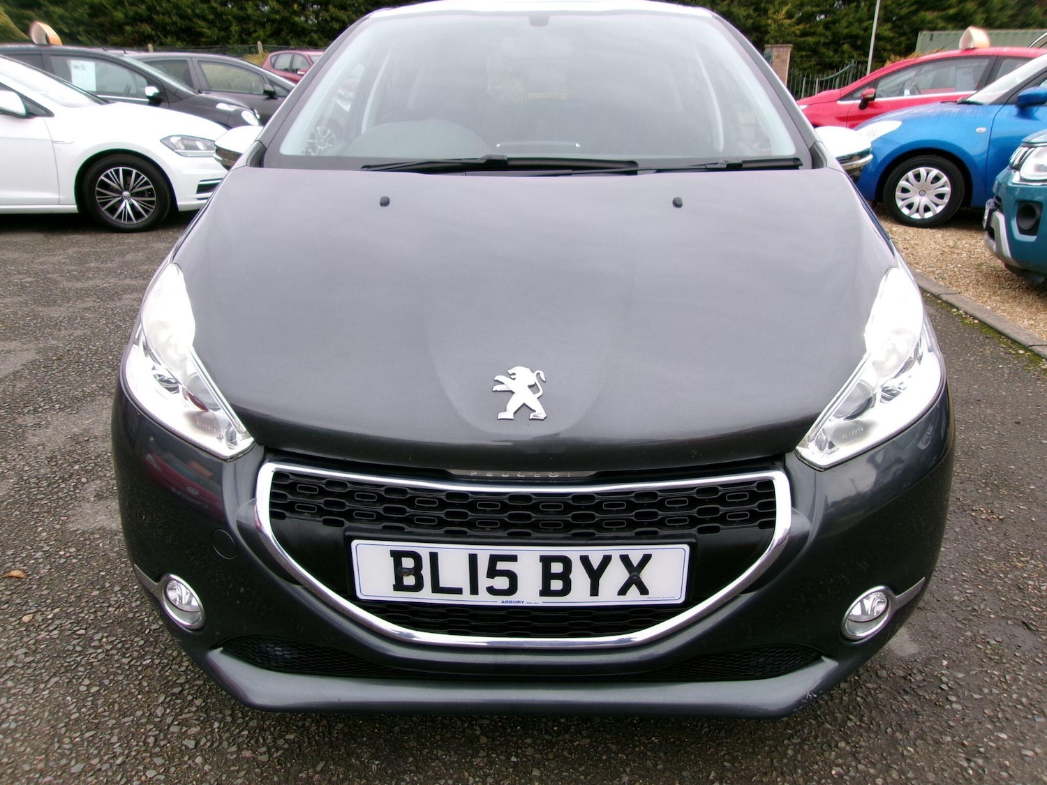 Used Peugeot 208 2015 for sale - 76424674: Photo 2