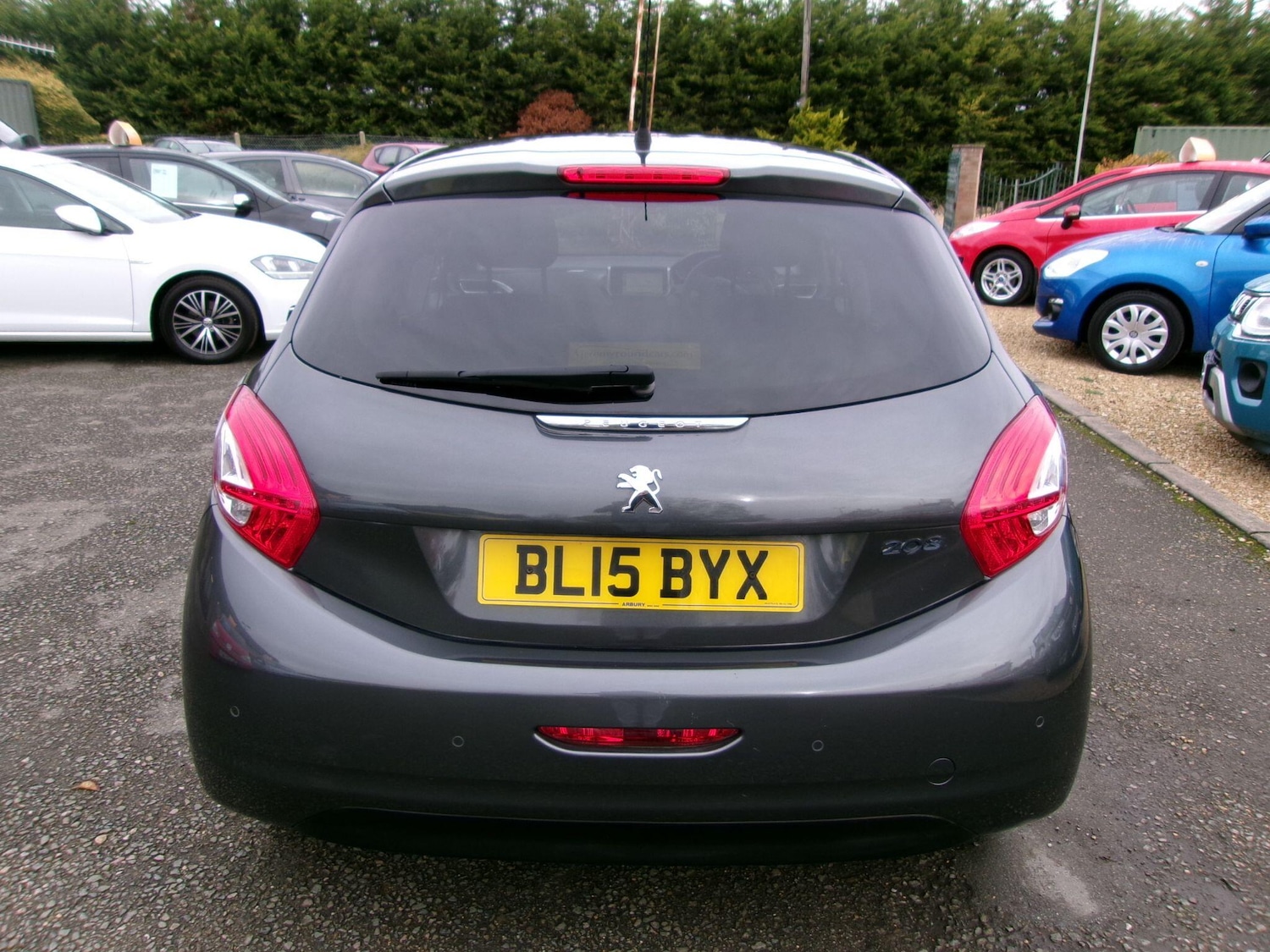 Used Peugeot 208 2015 for sale - 76424674: Photo 6