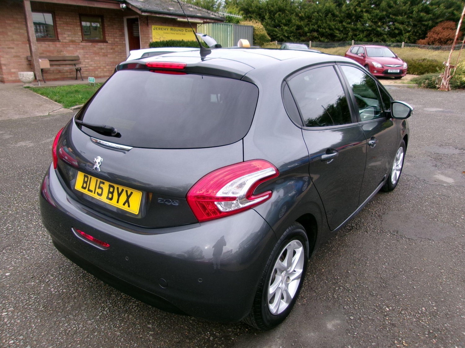 Used Peugeot 208 2015 for sale - 76424674: Photo 8