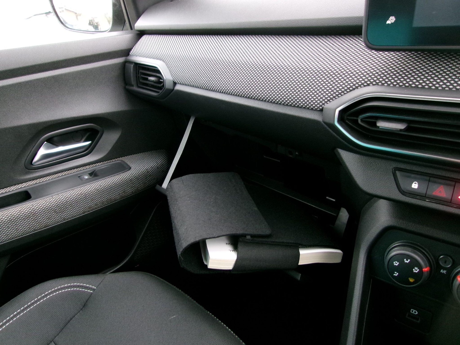 Used Dacia Sandero 2022 for sale - 78006882: Photo 11