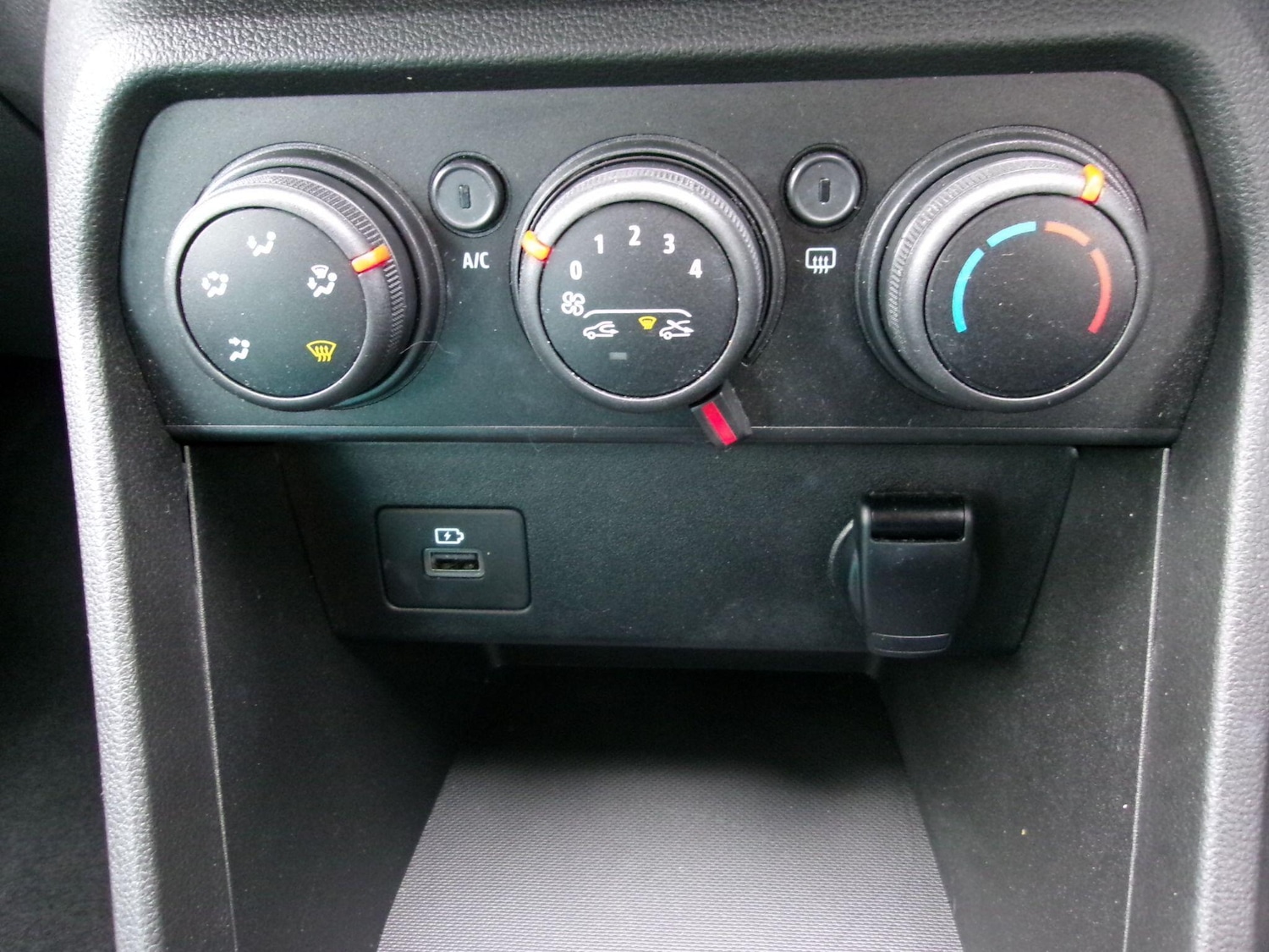 Used Dacia Sandero 2022 for sale - 78006882: Photo 52