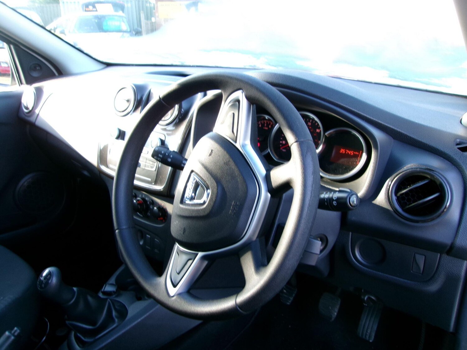 Used Dacia Sandero 2019 for sale - 76801920: Photo 9