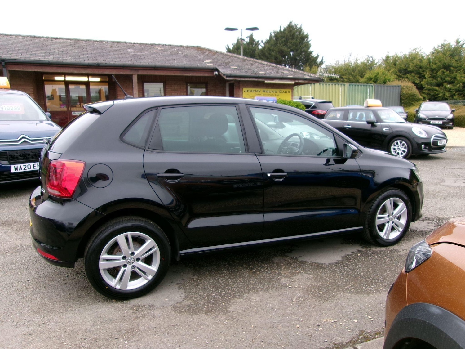 Used Volkswagen Polo for sale - 77807932: Photo 8