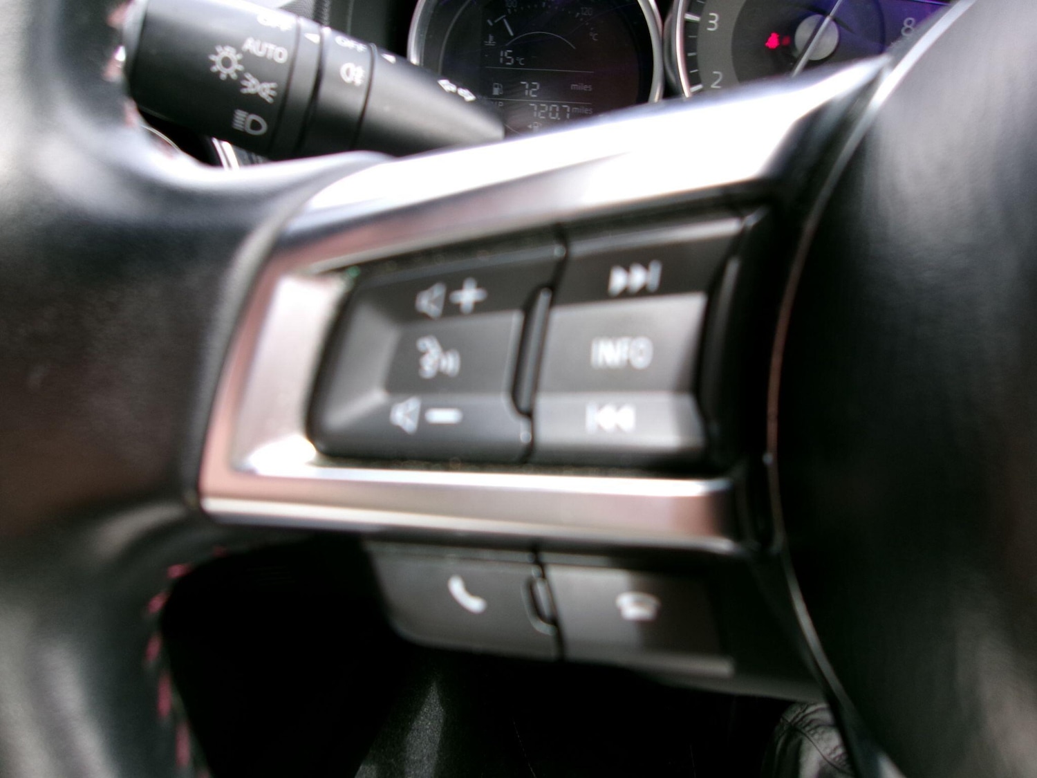 Vehicle 29