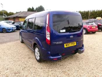 Used Ford Grand Tourneo Connect 2017 for sale - 74120357: Photo