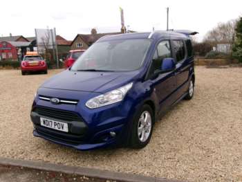 Used Ford Grand Tourneo Connect 2017 for sale - 74120357: Photo