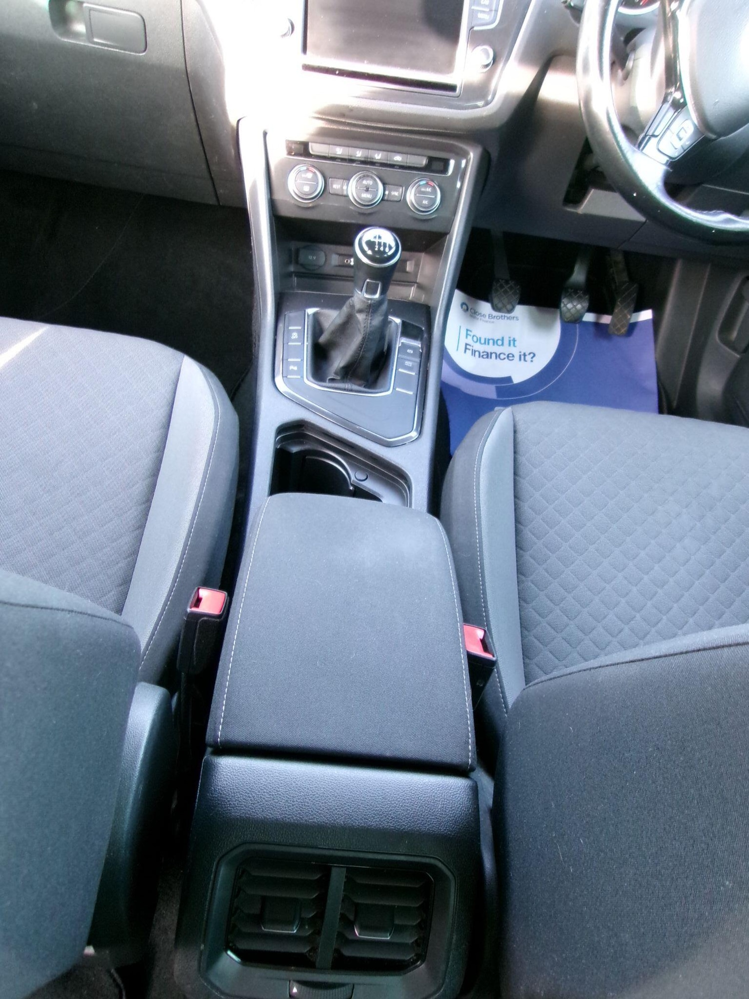 Used Volkswagen Tiguan 2017 for sale - 76572604: Photo 11