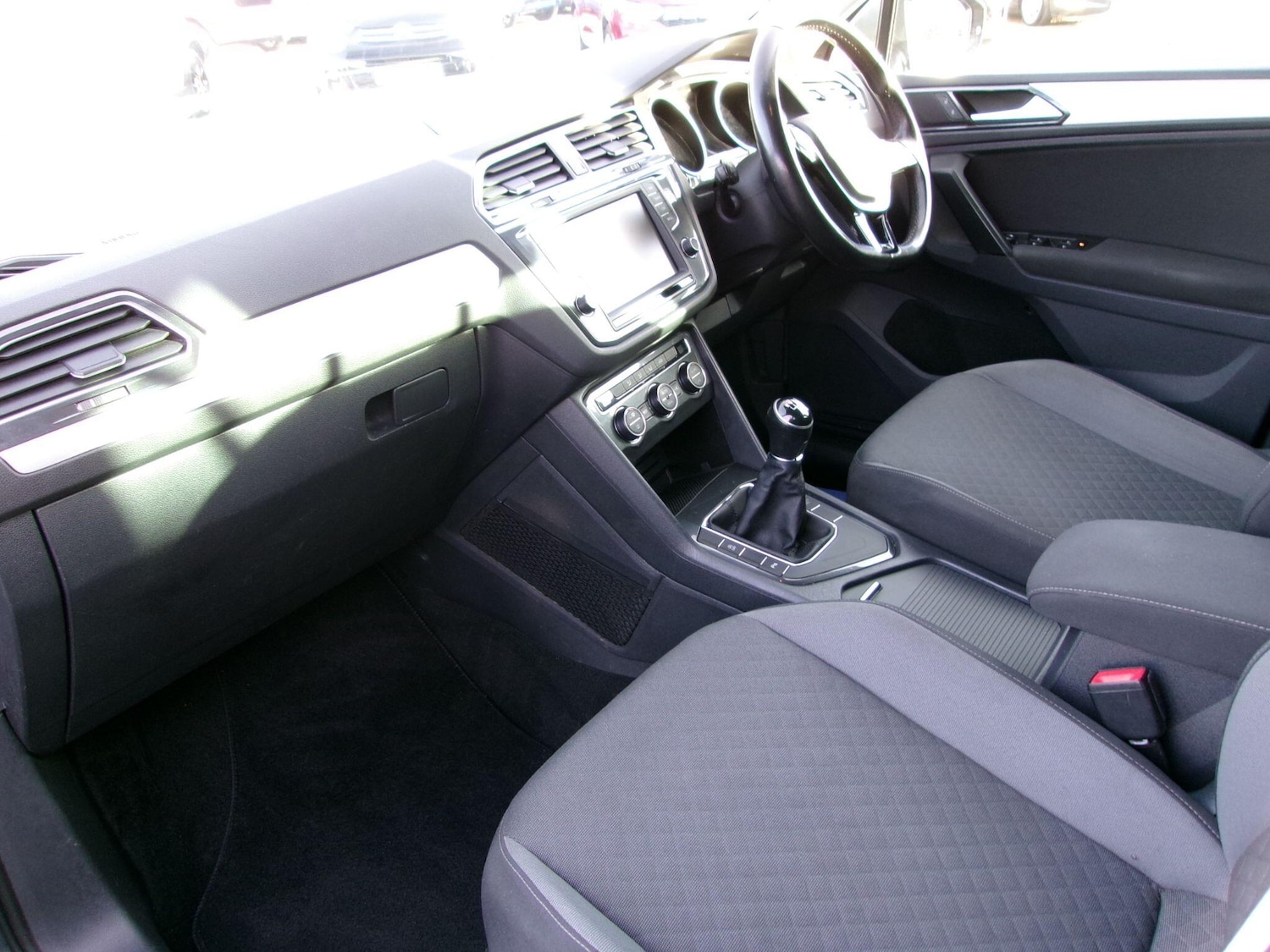 Used Volkswagen Tiguan 2017 for sale - 76572604: Photo 14