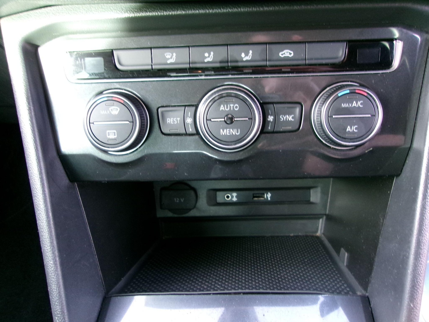 Used Volkswagen Tiguan 2017 for sale - 76572604: Photo 25