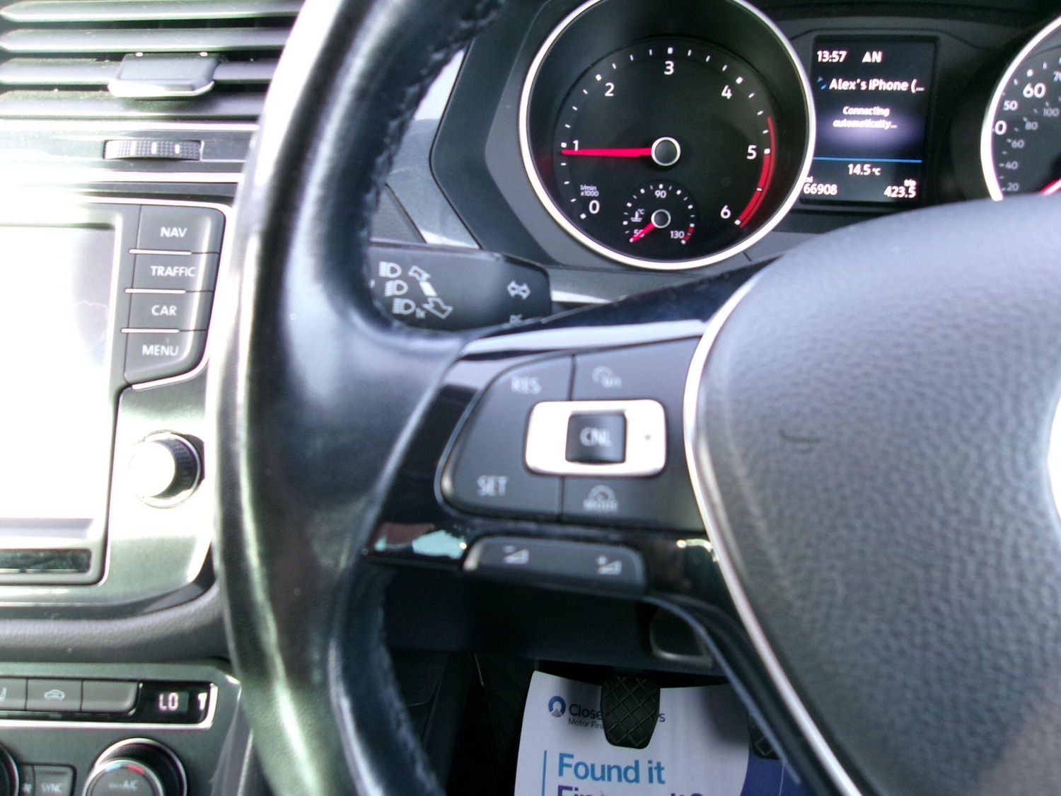 Used Volkswagen Tiguan 2017 for sale - 76572604: Photo 28