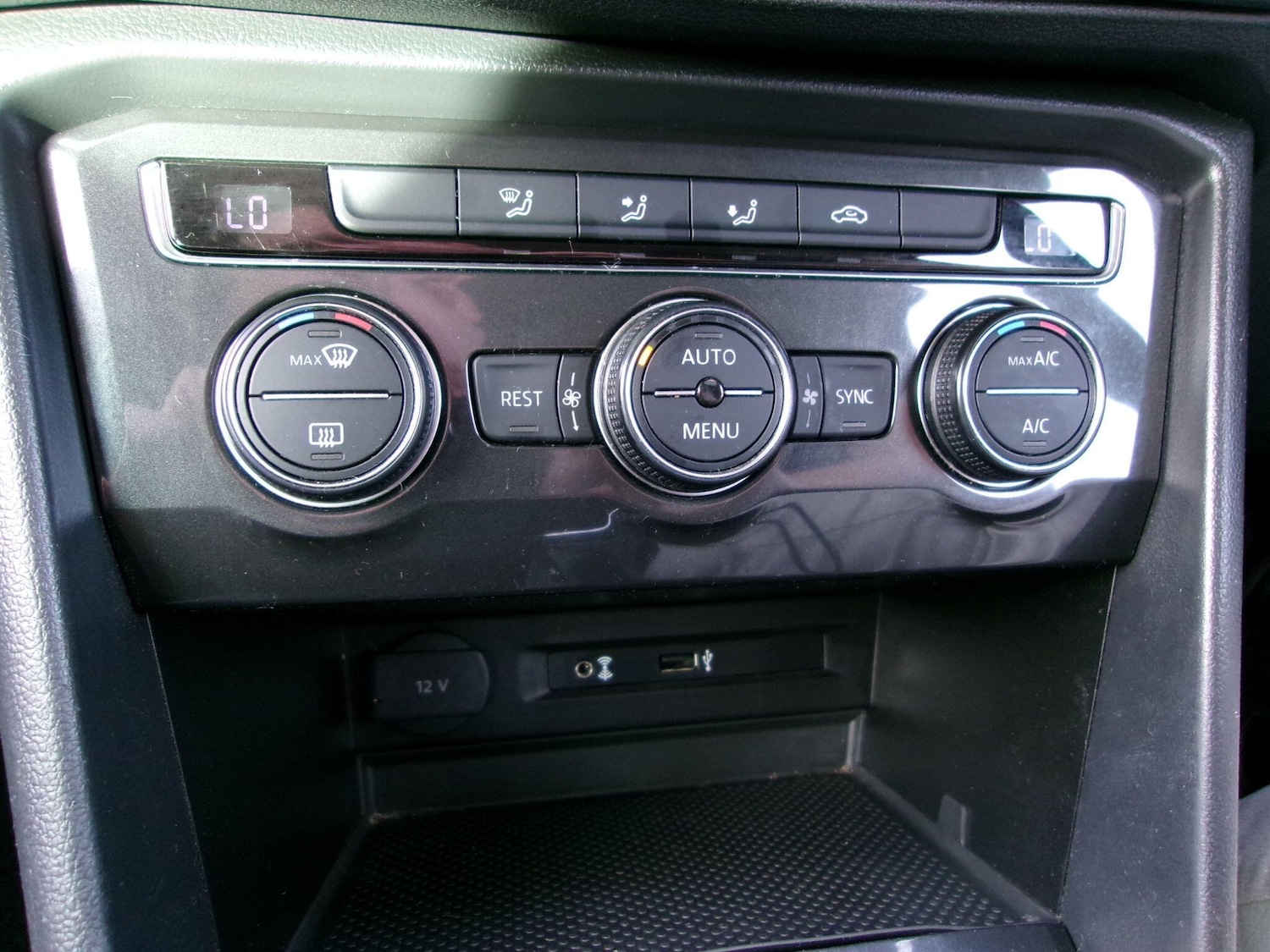 Used Volkswagen Tiguan 2017 for sale - 76572604: Photo 31