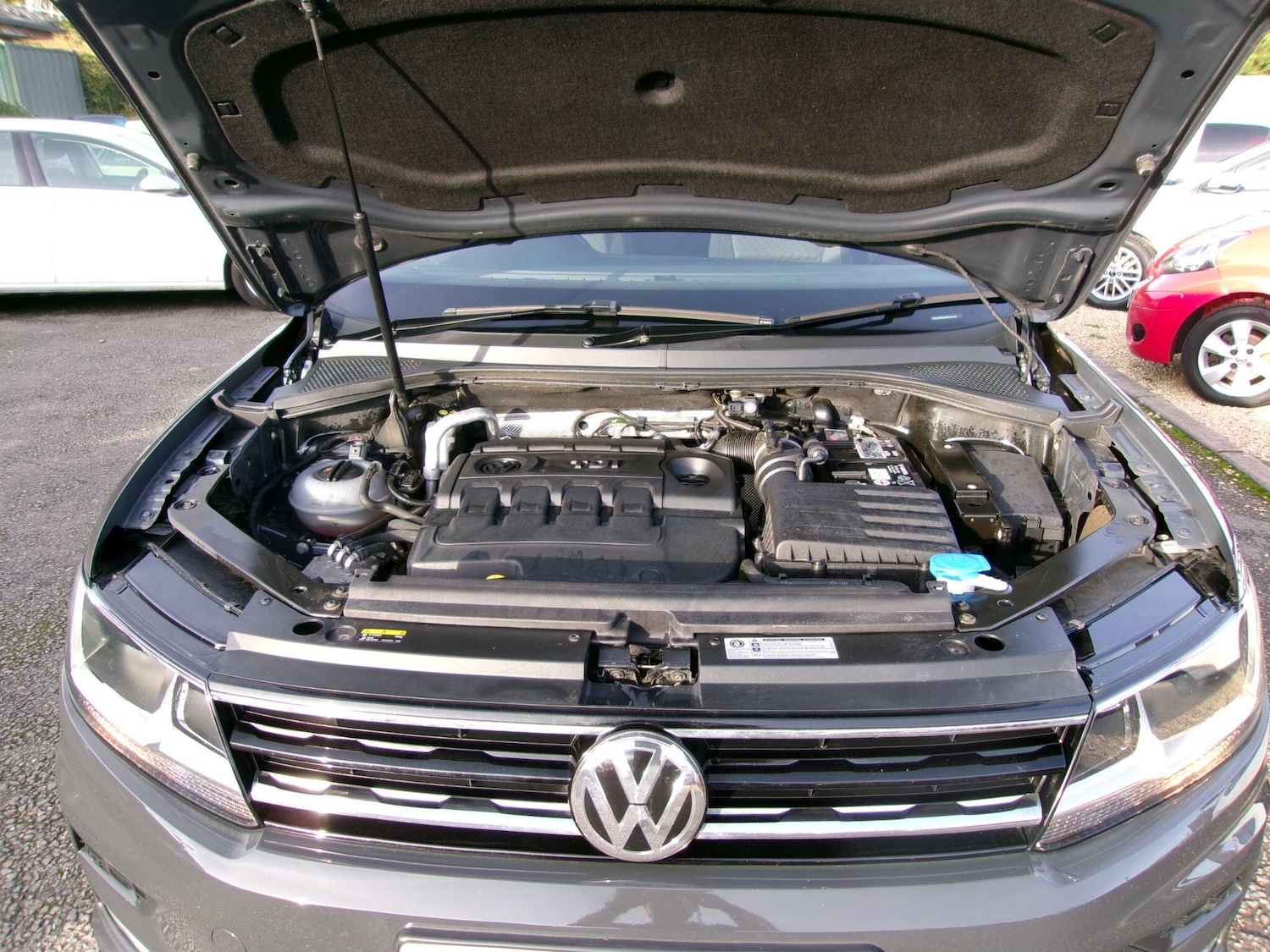 Used Volkswagen Tiguan 2017 for sale - 76572604: Photo 35