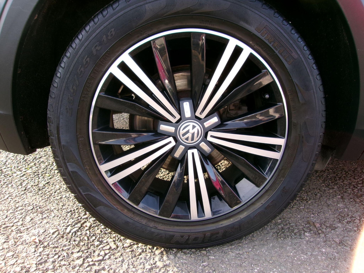 Used Volkswagen Tiguan 2017 for sale - 76572604: Photo 38