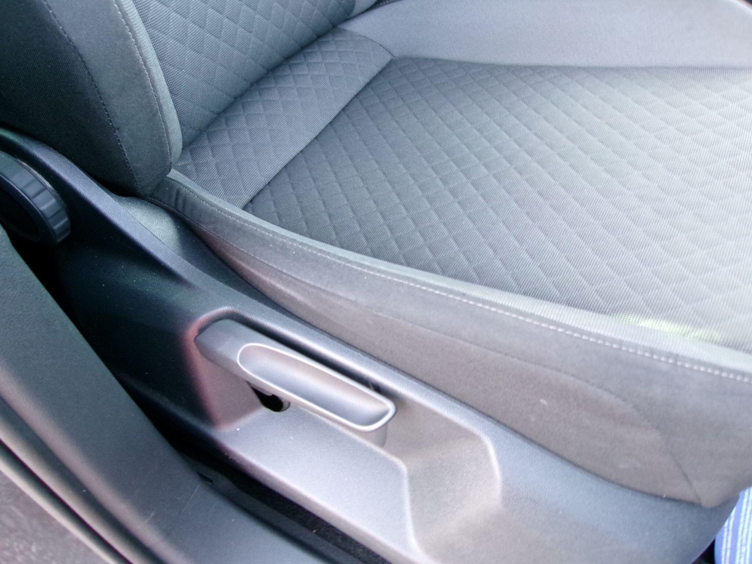 Used Volkswagen Tiguan 2017 for sale - 76572604: Photo 66