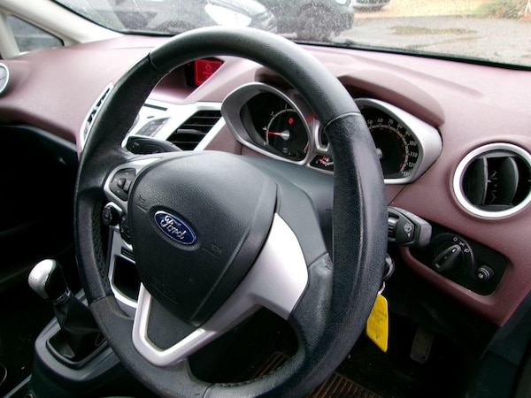 Used Ford Fiesta 2009 for sale - 76166725: Photo 26