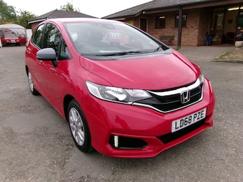 Used Honda Jazz 2018 for sale - 75623735: Photo