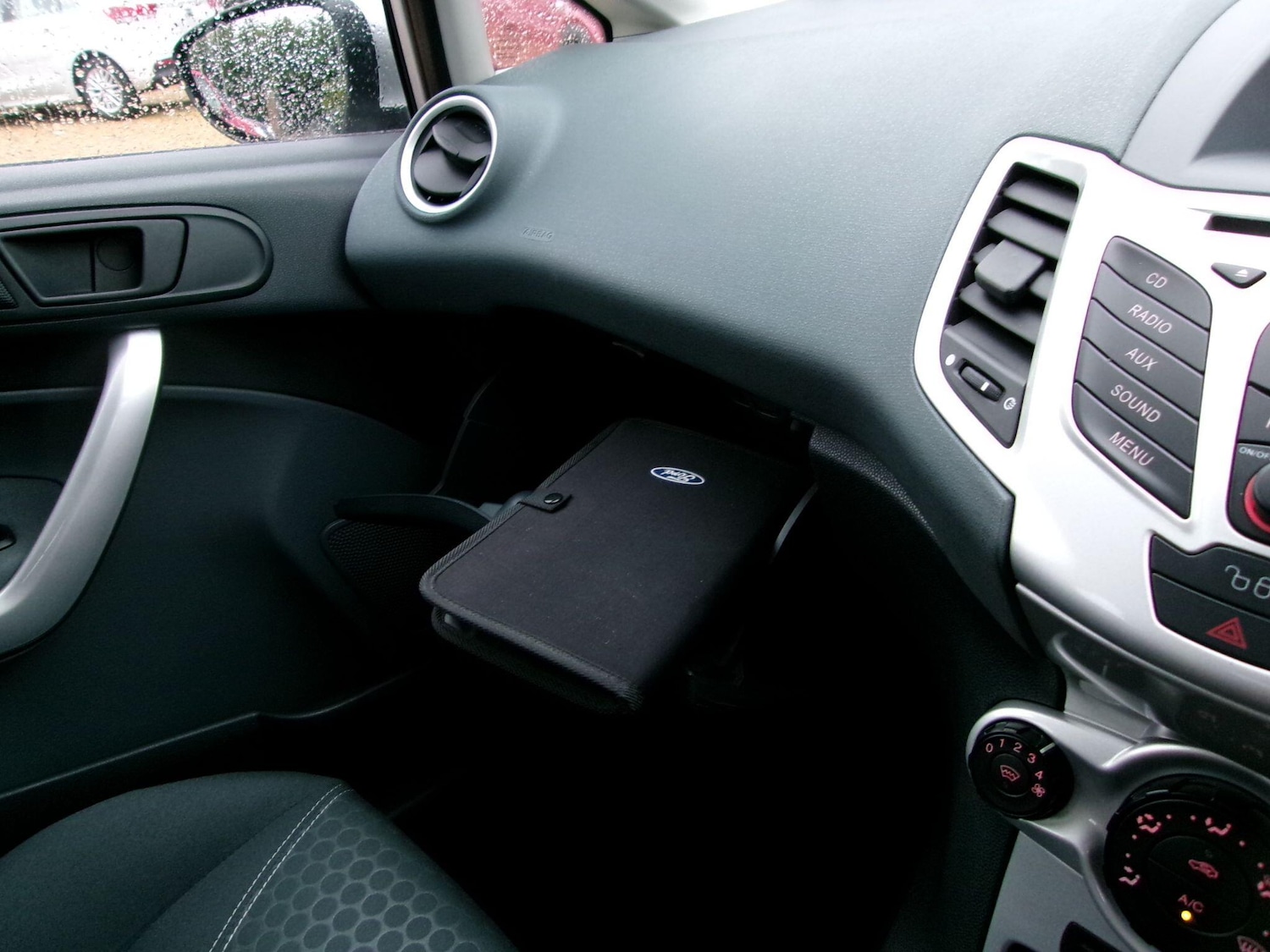 Used Ford Fiesta 2008 for sale - 77454872: Photo 39