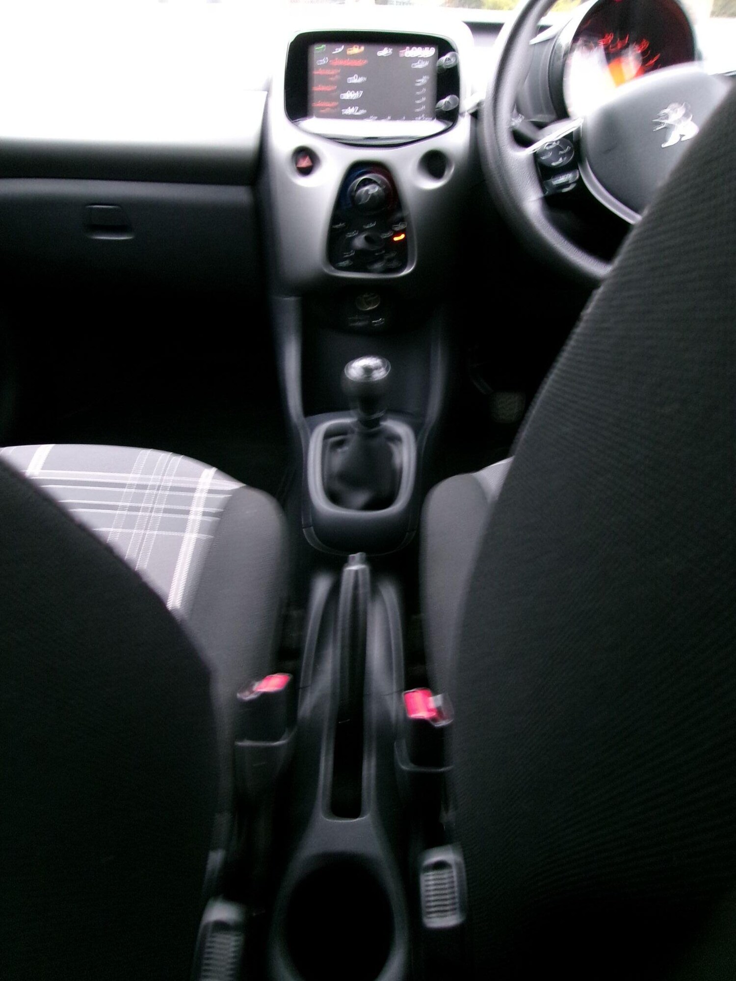 Used Peugeot 108 2017 for sale - 77215491: Photo 42