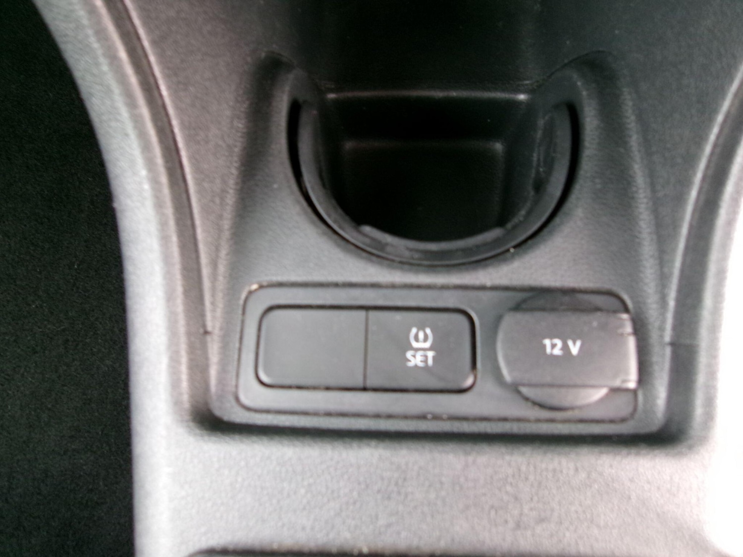 Used Volkswagen up! 2015 for sale - 76152325: Photo 17