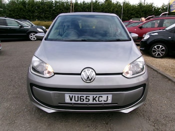 Used Volkswagen up! 2015 for sale - 76152325: Photo 2