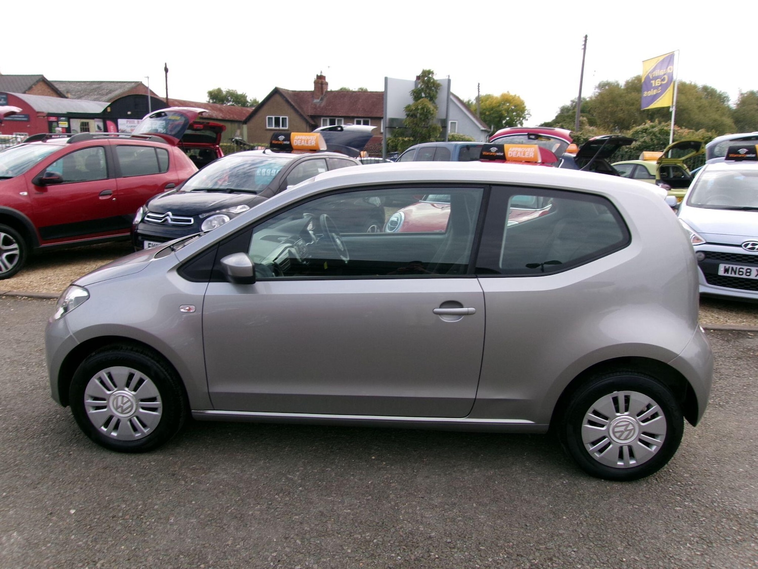 Used Volkswagen up! 2015 for sale - 76152325: Photo 5