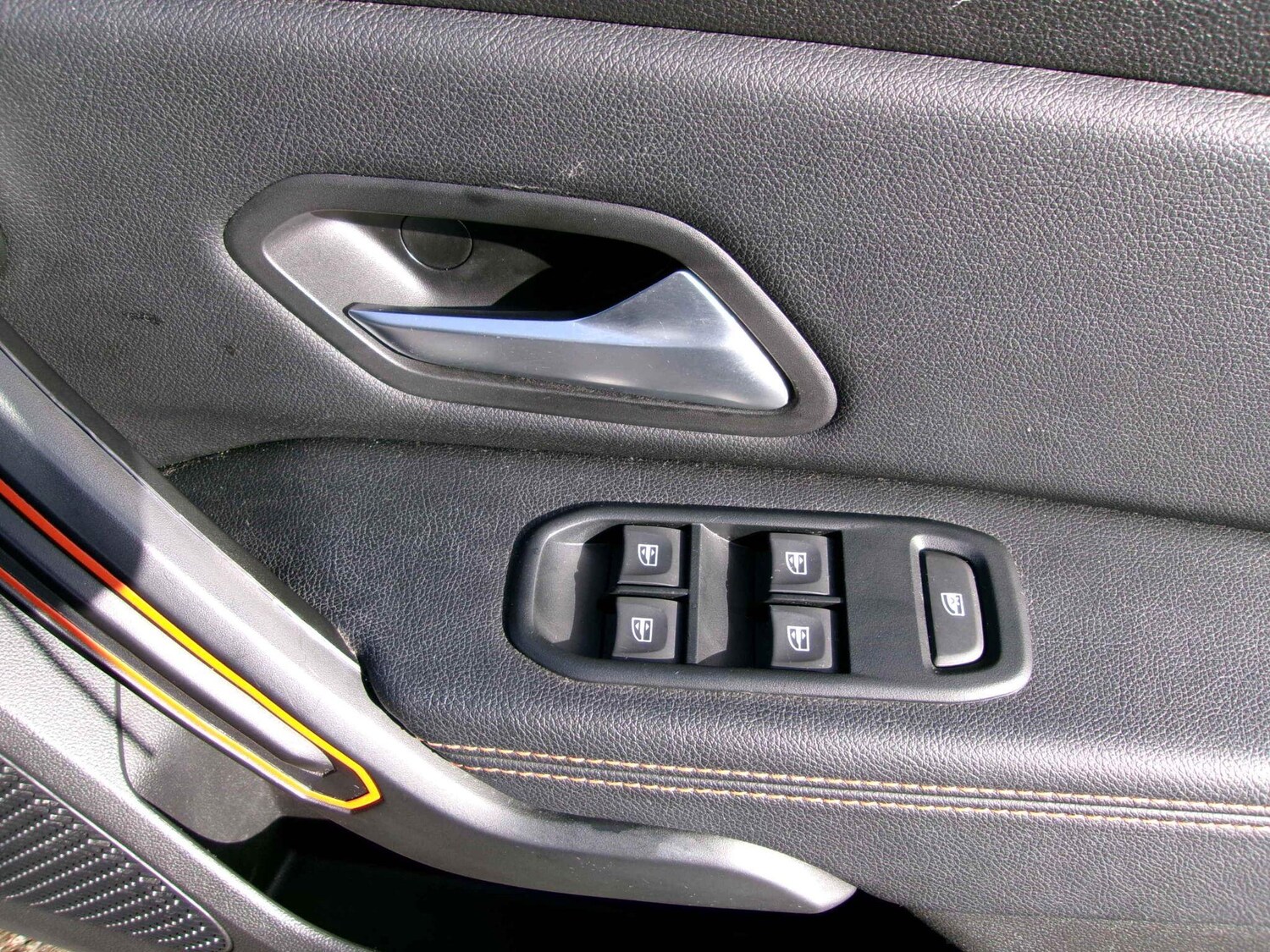 Used Dacia Duster 2023 for sale - 77838686: Photo 25