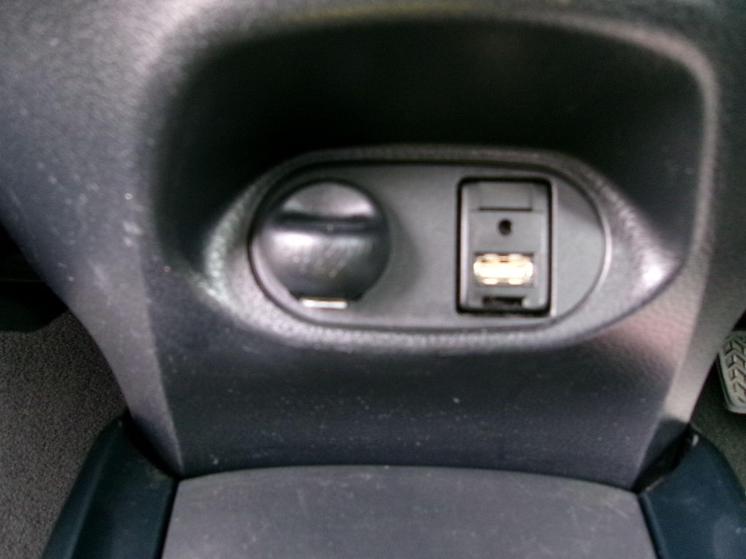 Used Toyota Yaris 2018 for sale - 76398841: Photo 12