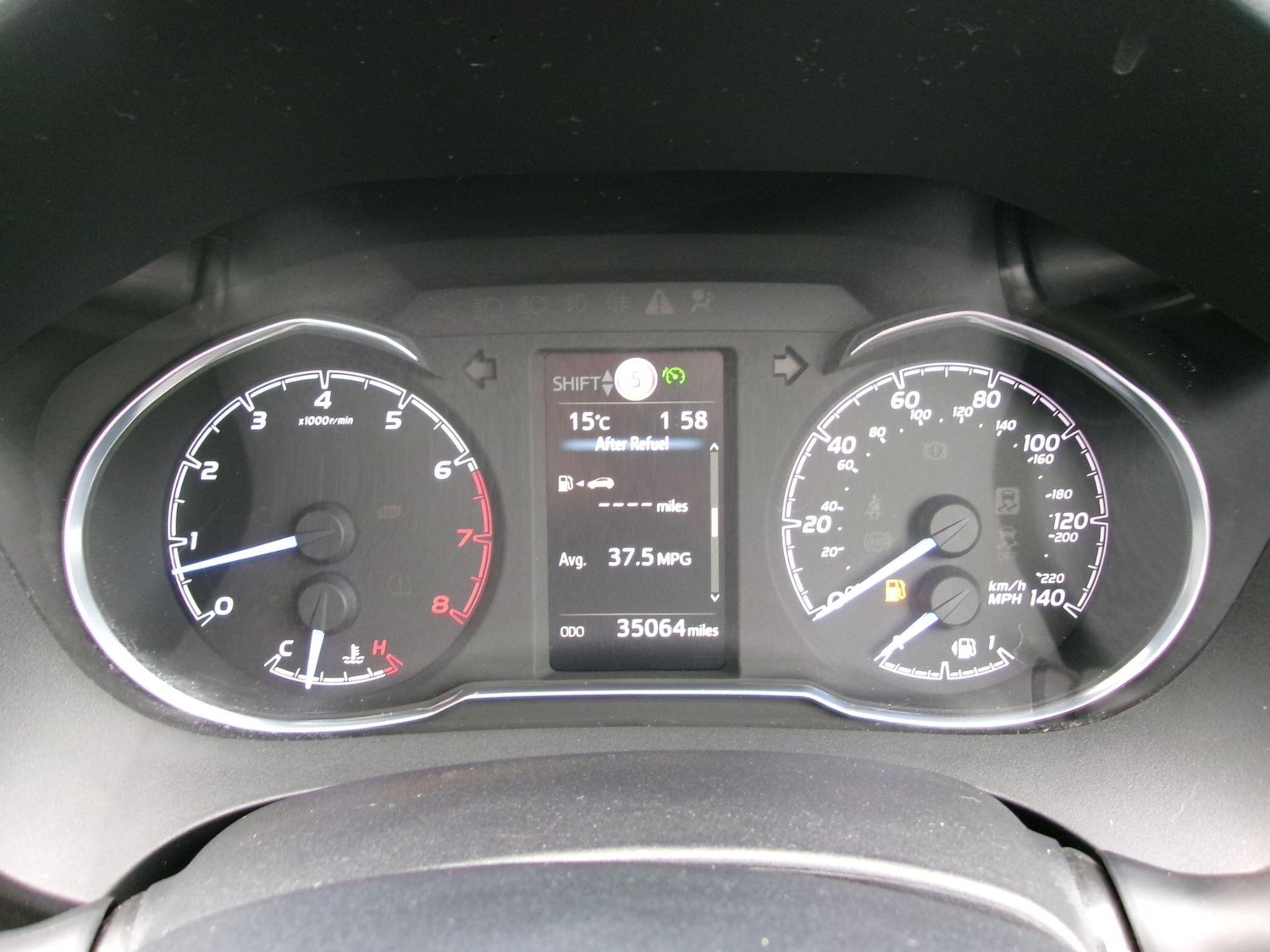 Used Toyota Yaris 2018 for sale - 76398841: Photo 31